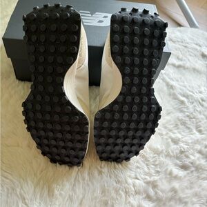 New balance women’s tennis shoes